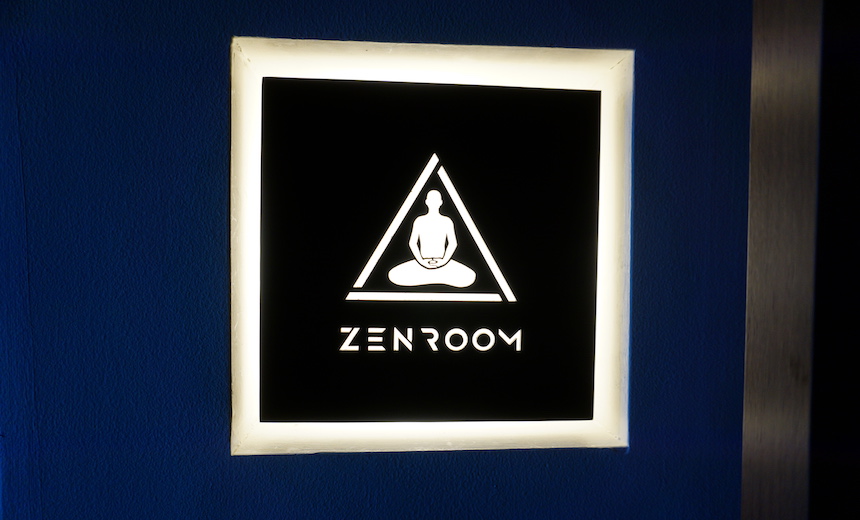 ZENROOM　シックスパッドステーション
