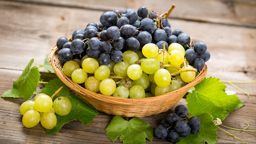 実は効果絶大 栄養面からブドウダイエットの効果をご紹介 ブドウは美味しいだけじゃなく優秀なダイエットフルーツの1つ Common