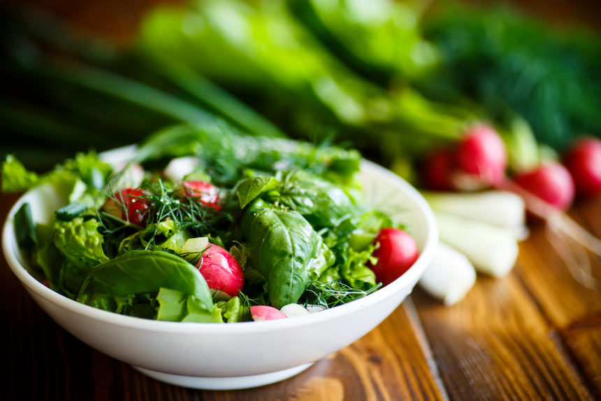 ダイエット定番 サラダを活用したダイエットの成功するやり方とは サラダチキン活用レシピやドレッシングの効果 Common