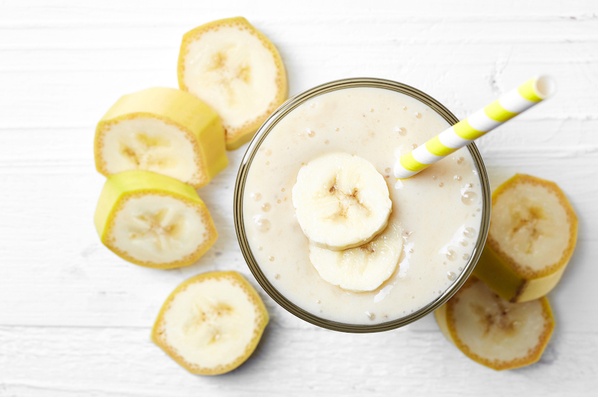 バナナジュースのカロリーを計算 牛乳と豆乳でカロリーが低いのは 便秘解消にも効果アリ Common